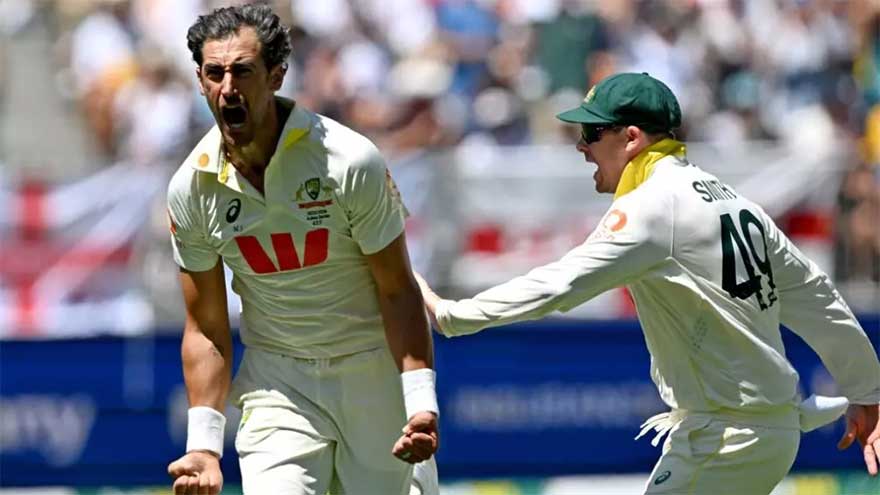 Starc takes seven as England rolled for 172 in Ashes opener