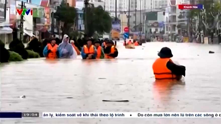 Death toll rises to 41 in central Vietnam flooding, more heavy rain forecast