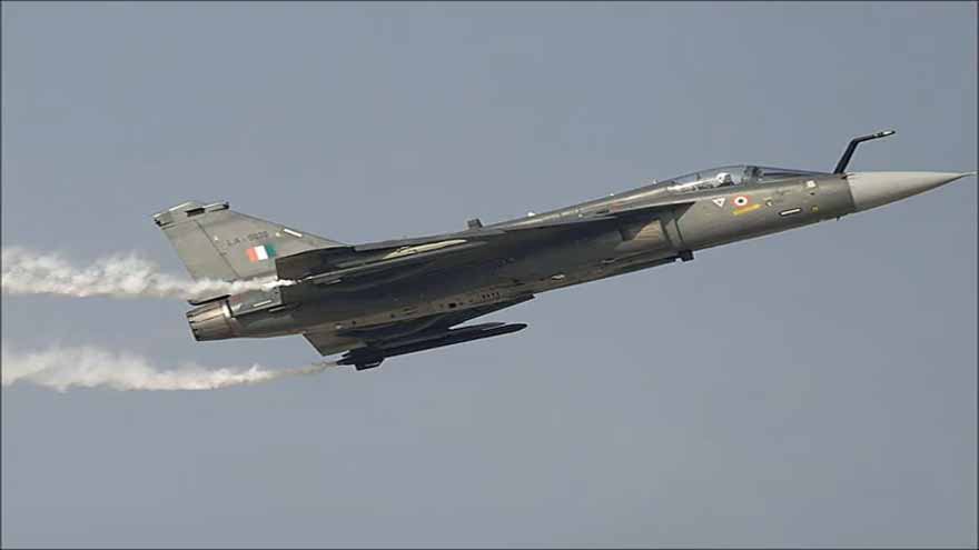 Indian media blames US-made engine for Tejas crash at Dubai Airshow