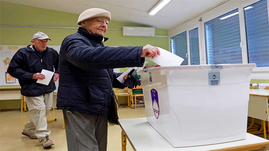 Majority of Slovenians voted against law on assisted dying