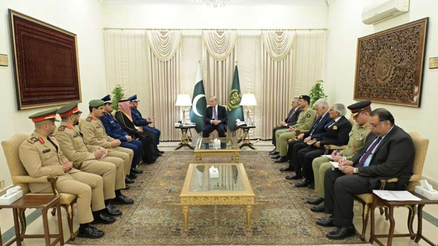 Pakistan and Saudi Arabia pledge united fight against terrorism