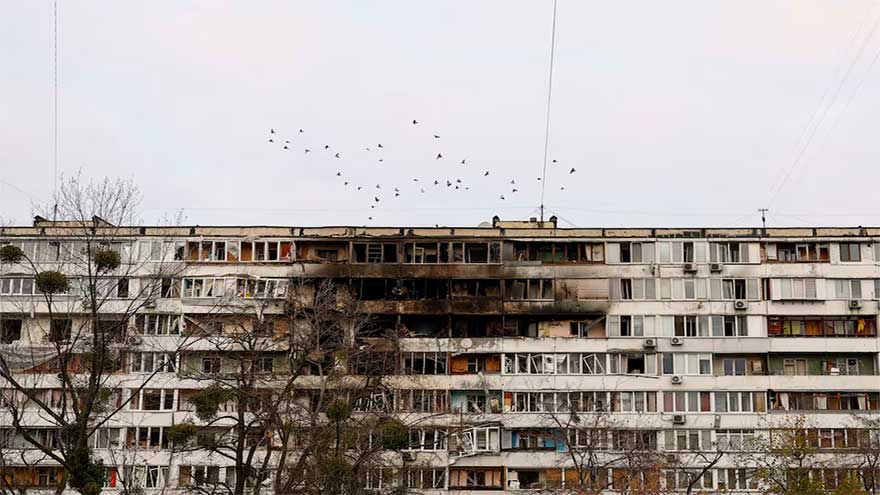 Russian barrage on Kyiv kills six, disrupts energy supplies, Ukrainian officials say