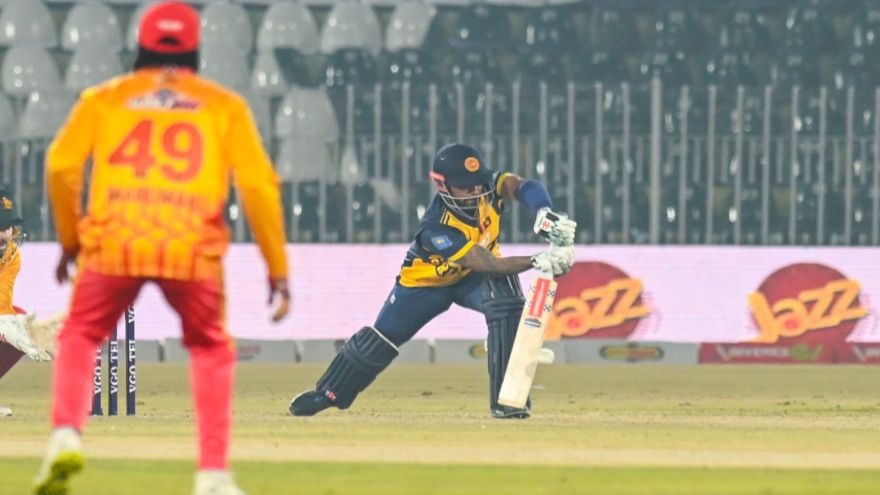 Sri Lanka crush Zimbabwe by 9 wickets for first T20 Tri-Nation Series win