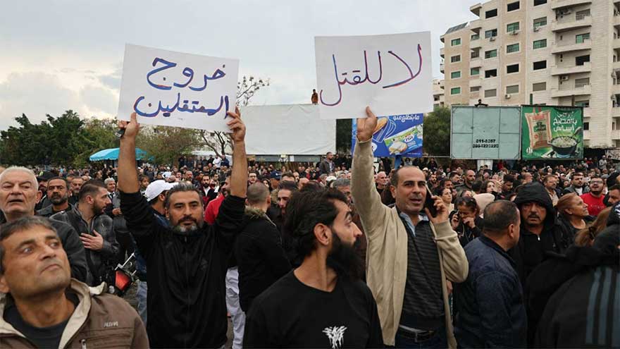 Syrians protest after attacks on Alawite minority