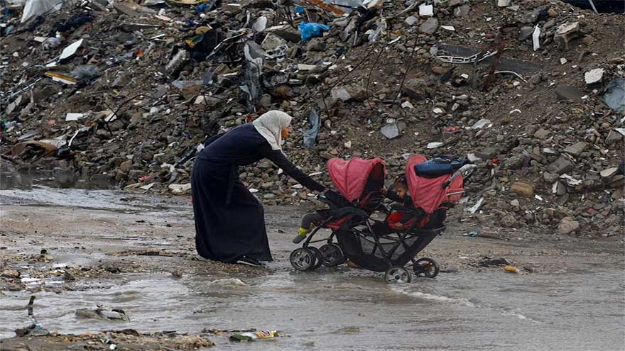 Floods swamp homeless Palestinians' tents in Gaza as winter looms