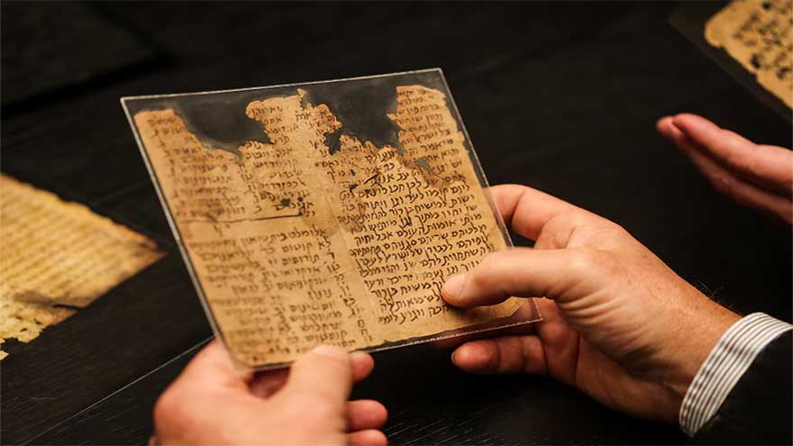 Vast trove of medieval Jewish records opened up by AI