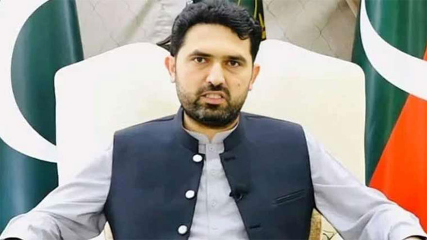 Afridi strongly condemns attack on Hangu police check post