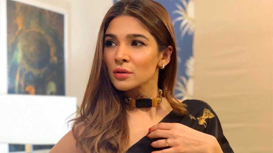 Ayesha Omar clarifies as dissenting voices against reality show 'Lazawal Ishq' growing