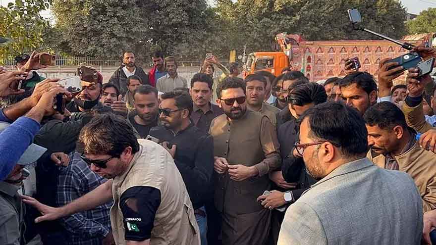 KP CM Sohail Afridi stages sit-in after 8th denial to meet Imran Khan at Adiala Jail