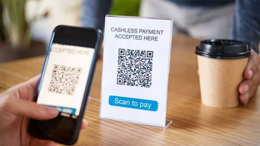 Islamabad opens first weekly 'cashless' market to push digital payments, curb tax evasion