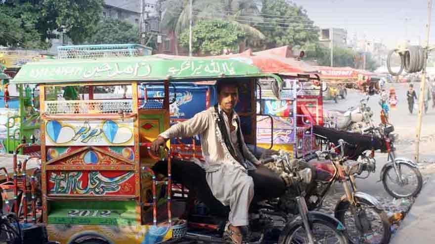 Punjab bans motorcycle rickshaws on five model roads in Lahore