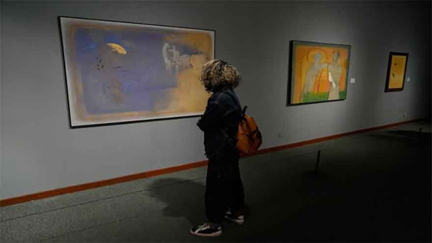 On a trip to Tehran, an AP journalist sees a changing Iran