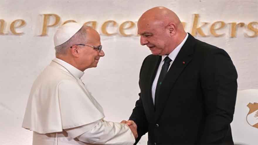 Pope Leo XIV calls on Lebanese leaders to be true peacemakers as he seeks to bring message of hope