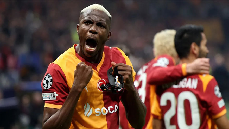 Liverpool slump to Champions League defeat at Galatasaray