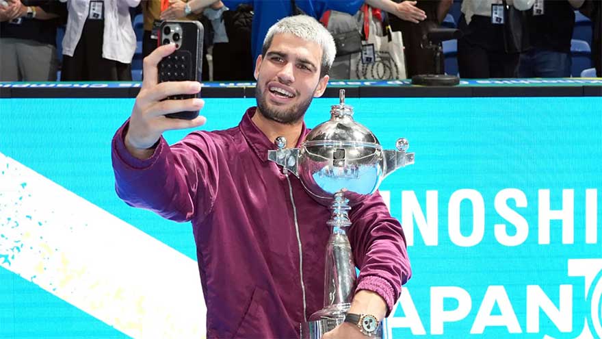 Alcaraz beats Fritz in Tokyo for eighth title of season