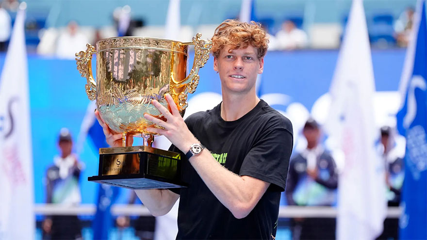 'Normal' Sinner romps to 21st title but Swiatek stunned in Beijing