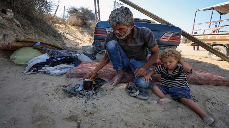 Gaza mother clings to her sick daughter after losing twin babies in midst of war