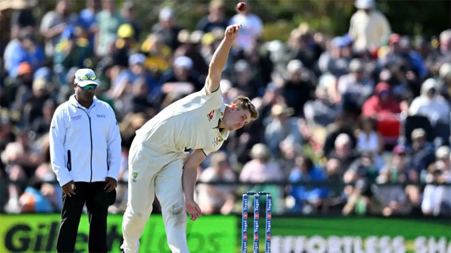 Australia all-rounder Green sees no bowling restrictions for Ashes