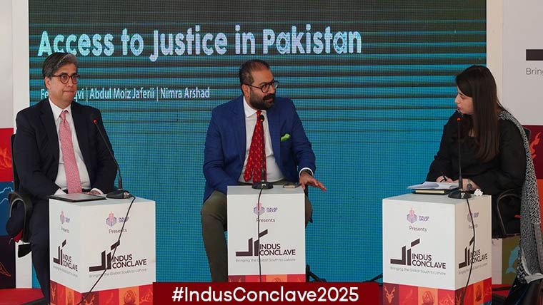 انڈس کونکلیو 2025 کا دوسرا روز: علم و ادب، سیاست، معیشت اور تعلیم پر جامع سیشنز
