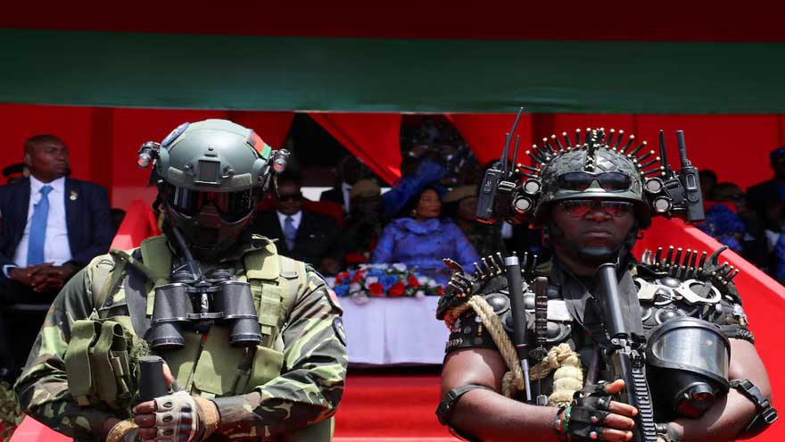 Malawi's Mutharika sworn in for second term as president