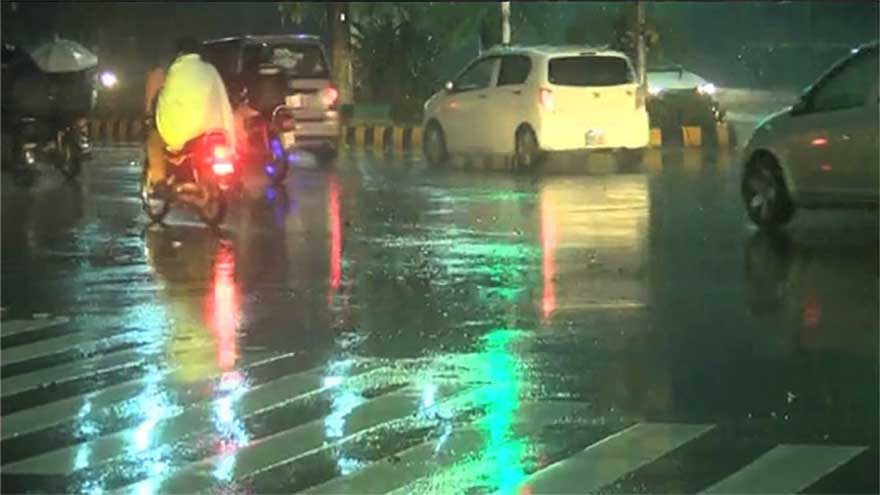 Weather turns pleasant after parts of Punjab receive rains