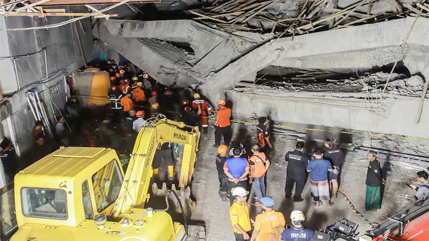 Indonesia School Collapse: Death Toll Rises to 36, Dozens Still Missing in East Java Tragedy