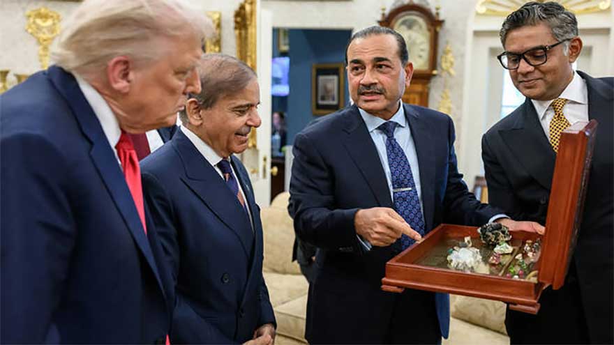 Pakistan Delivers First Rare Earth Shipment to US Under Landmark $500 Million Strategic Deal