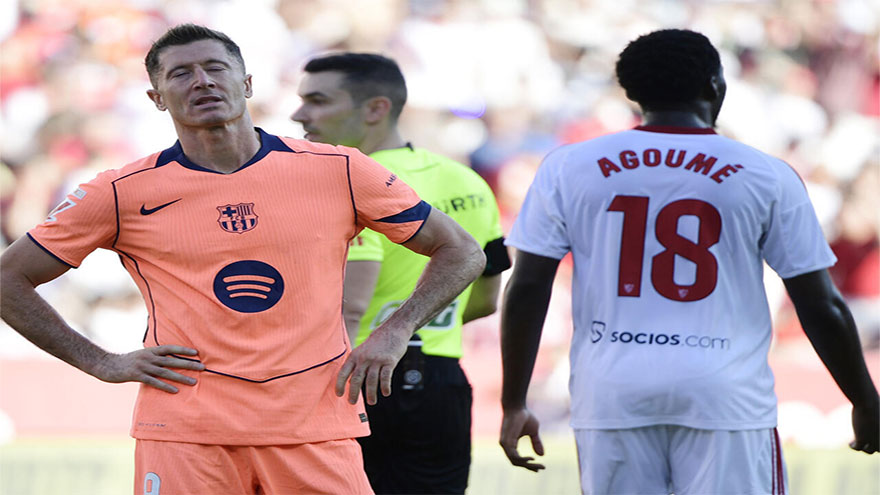 Sevilla rout 'horrendous' Barca in Liga thrashing