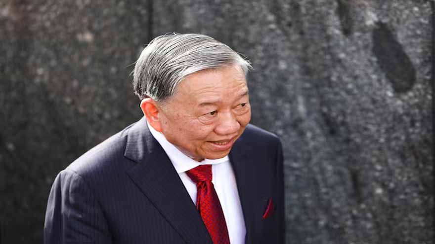 Vietnam's top leader to visit North Korea this week
