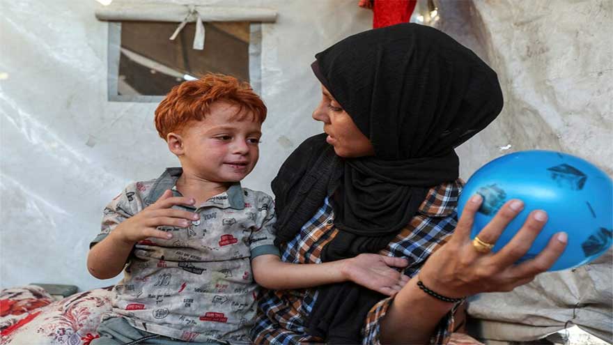 Two years after she was pictured in grief, Gaza woman faces more misery