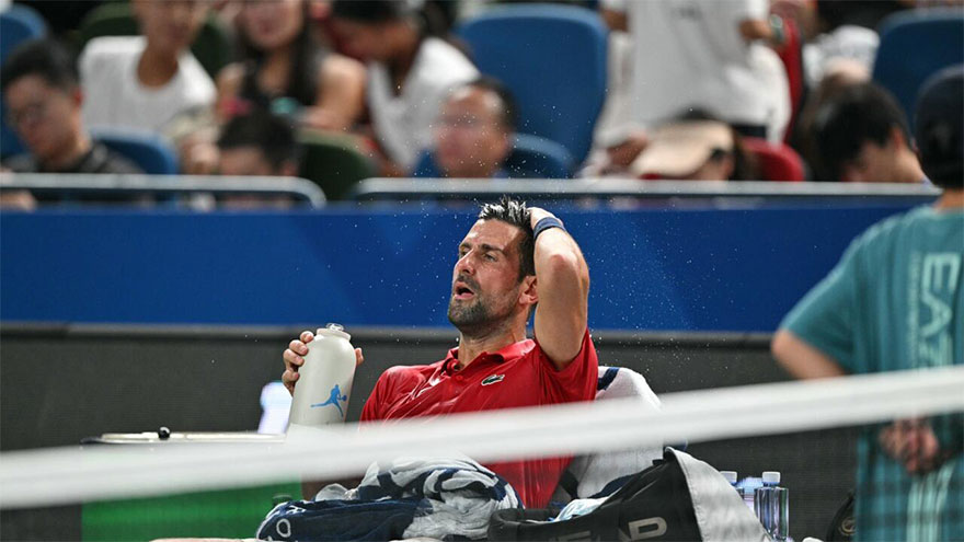Tennis stars suffer, wilt and quit in 'brutal' China heat