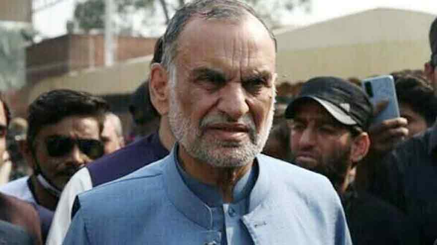 ATC extends Azam Swati's bail in November 26 protest case