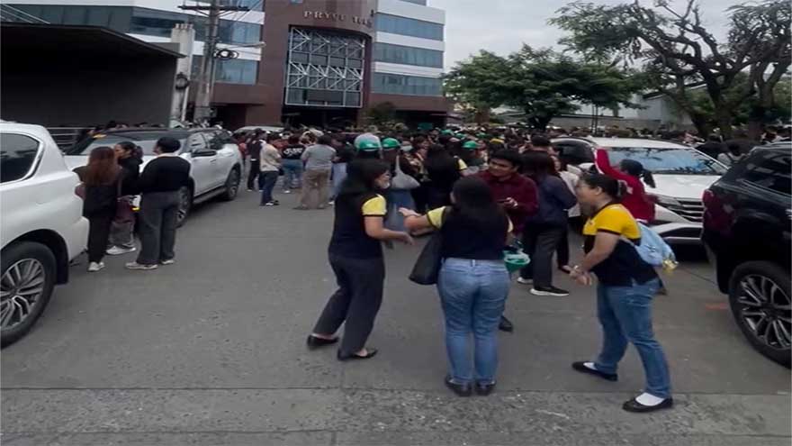 At least two dead from Philippines quake, official says