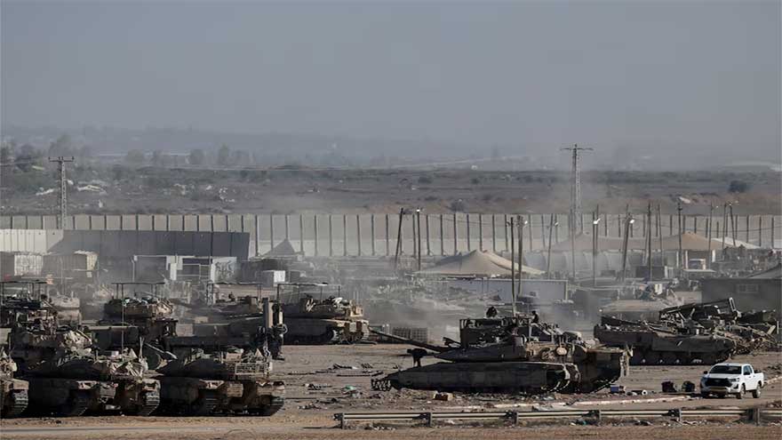 Gazans return to wrecked homes as Israeli forces pull back under ceasefire