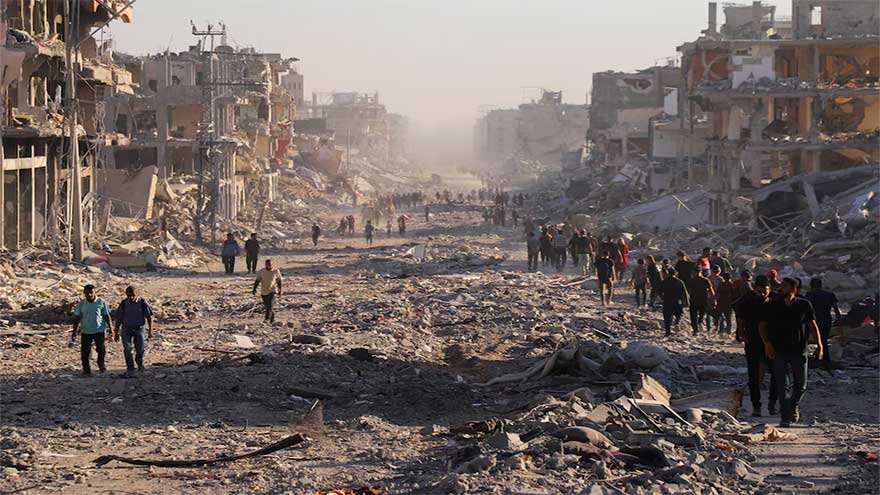 Gazans return to wrecked homes as Israeli forces pull back under ceasefire