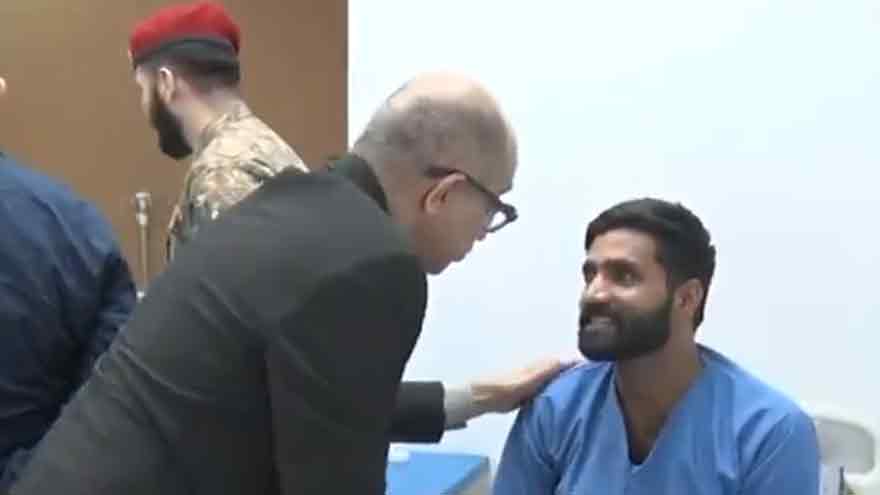 First successful cornea transplant in Pakistan restores vision of two soldiers