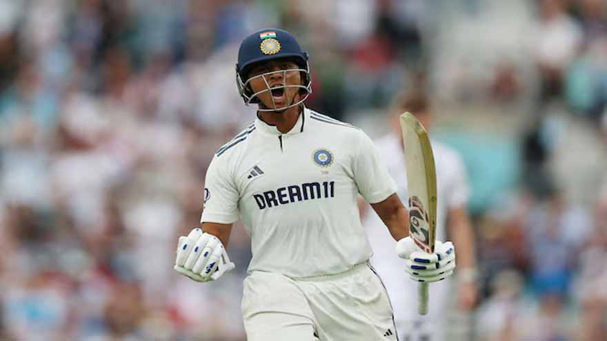 India declare on 518-5 against West Indies