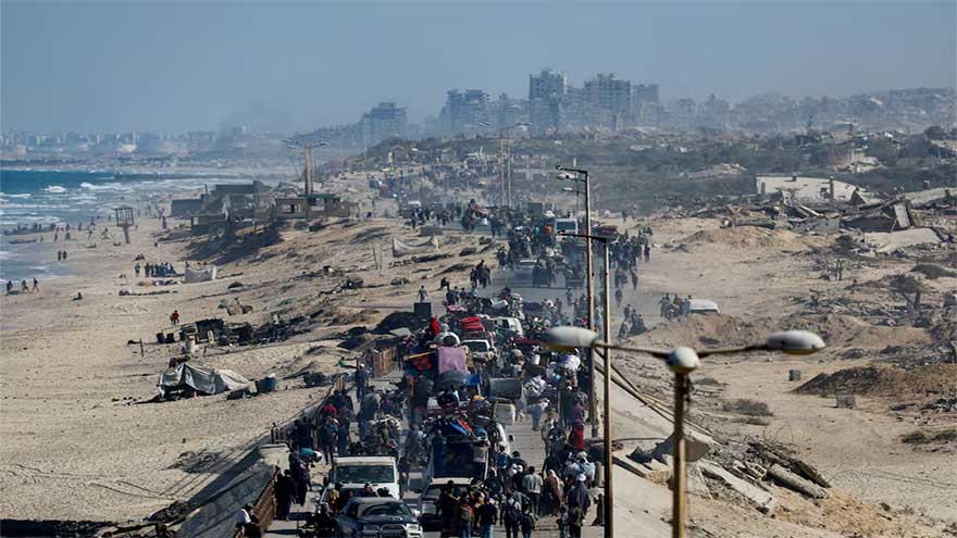 Gazans stream back home as Israel-Hamas ceasefire holds