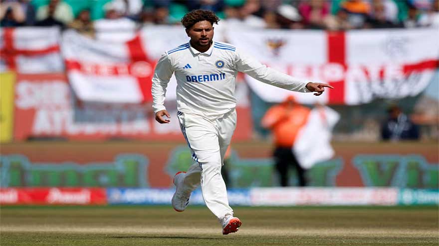 India bowl out West Indies for 248 and enforce follow-on