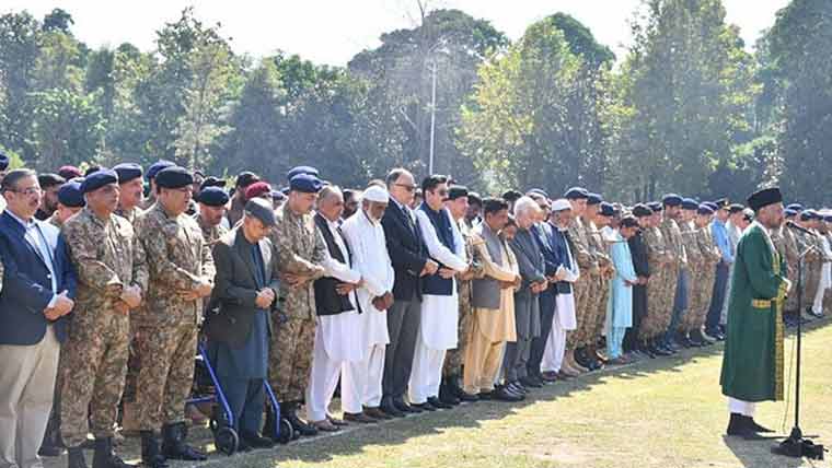 افغان جارحیت کیخلاف وطن کے دفاع میں جان قربان کرنیوالے شہداء کی نماز جنازہ ادا