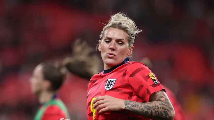 Former England captain Bright retires from internationals