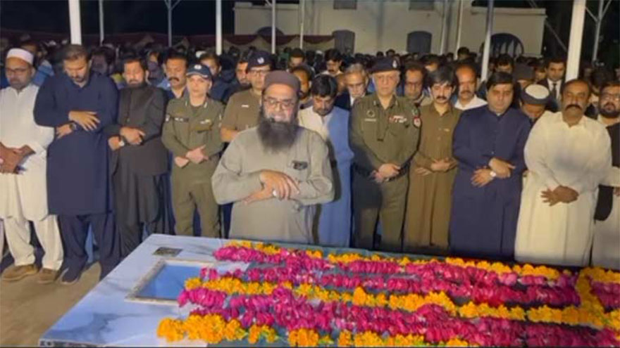 Funeral prayer of martyred SHO Shehzad Nawaz held in Sheikhupura