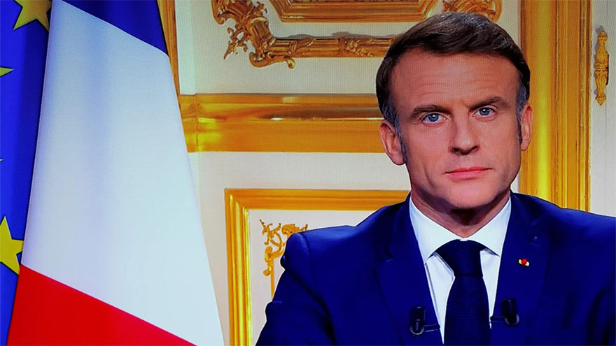 Macron slams French opposition for fuelling political 'chaos'