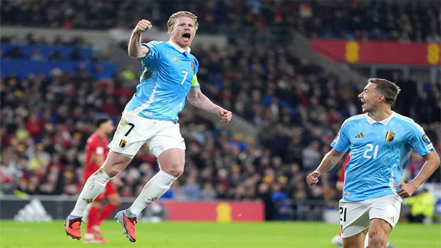 De Bruyne's penalty double fires Belgium to vital win over Wales