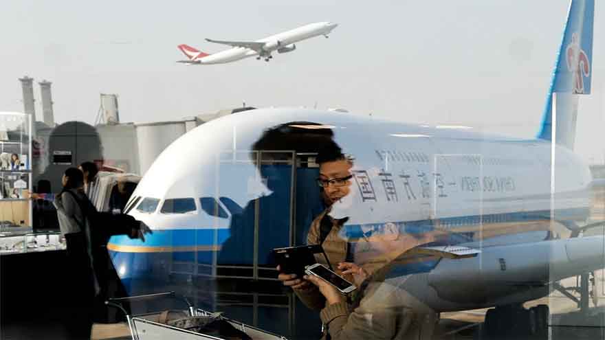 Chinese airlines protest US plan to ban their flights over Russian airspace