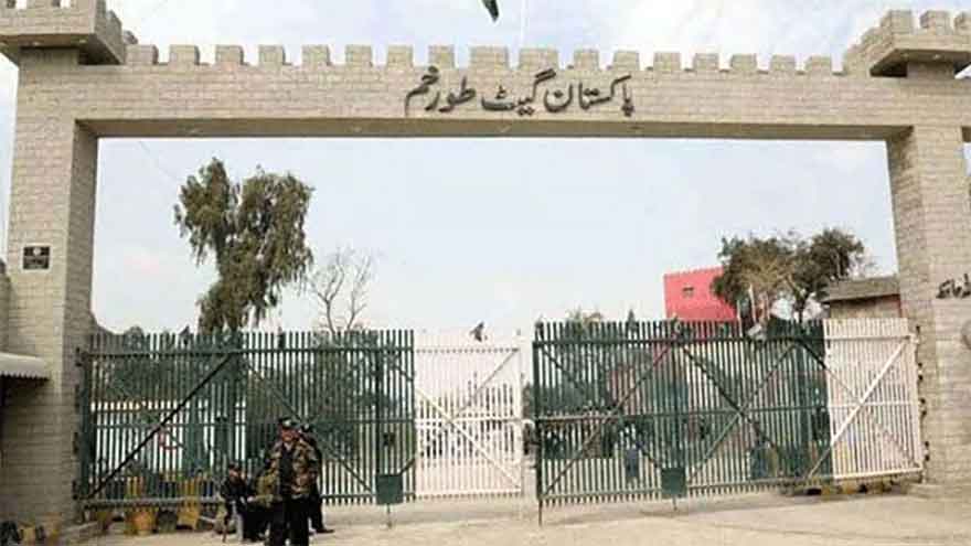 Afghan transit trade suspended as Torkham Crossing remains shut due to border clashes