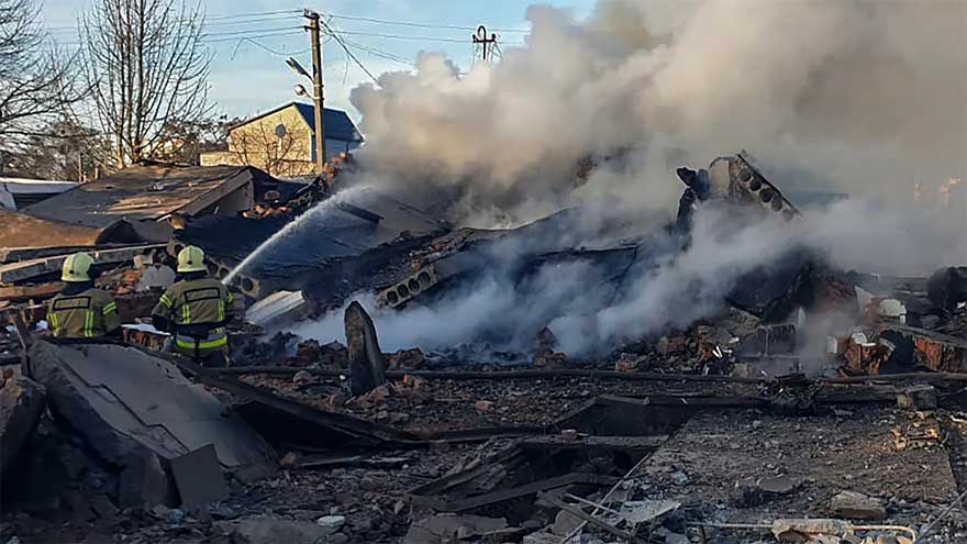 Russian strikes force nationwide power cuts across Ukraine