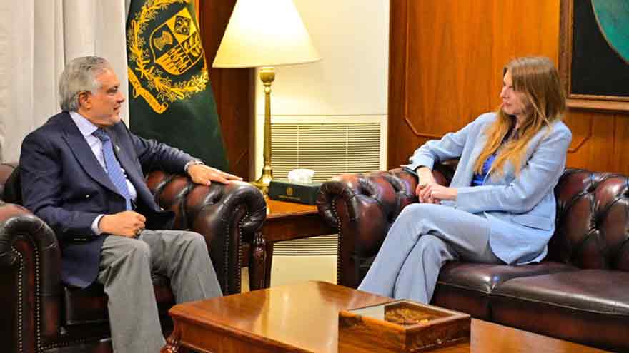 Dar appreciates strengthening Pak-UK ties