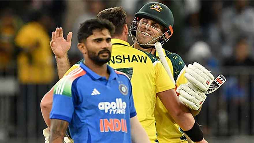 Australia storm past India as returning Rohit, Kohli fail