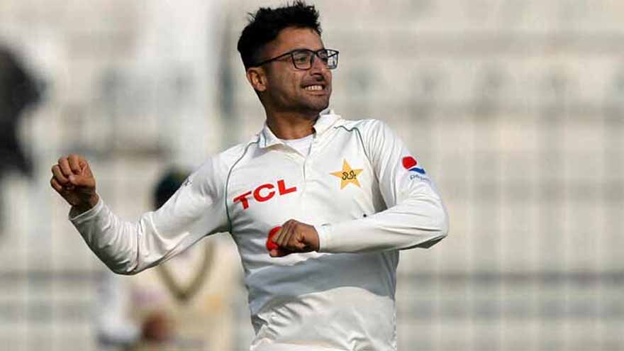 Pakistan mull third spinner as they look for South Africa sweep